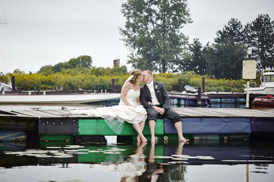 lake house wedding photography pickering, by Silverlight