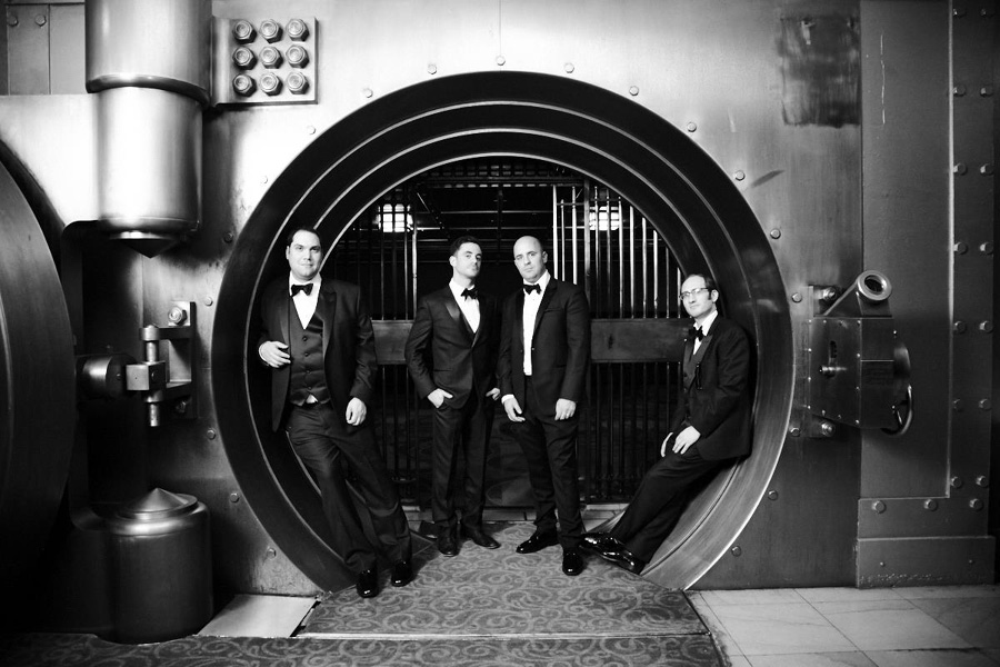 one king west bank vault wedding photo by silverlight
